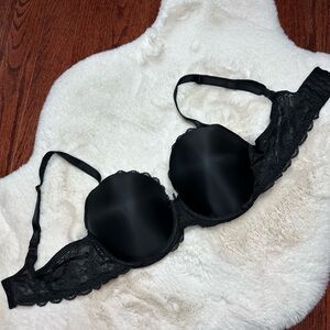 Victoria's Secret Black Lace Underwire Bra